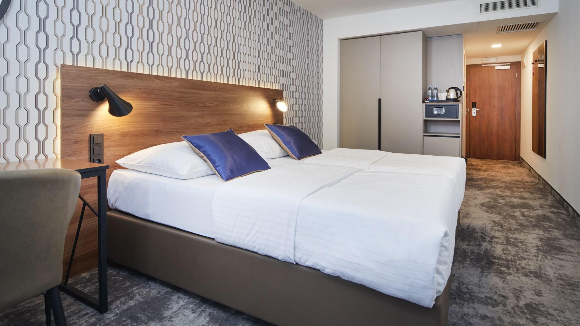 Orea Pyramida 4* Praag